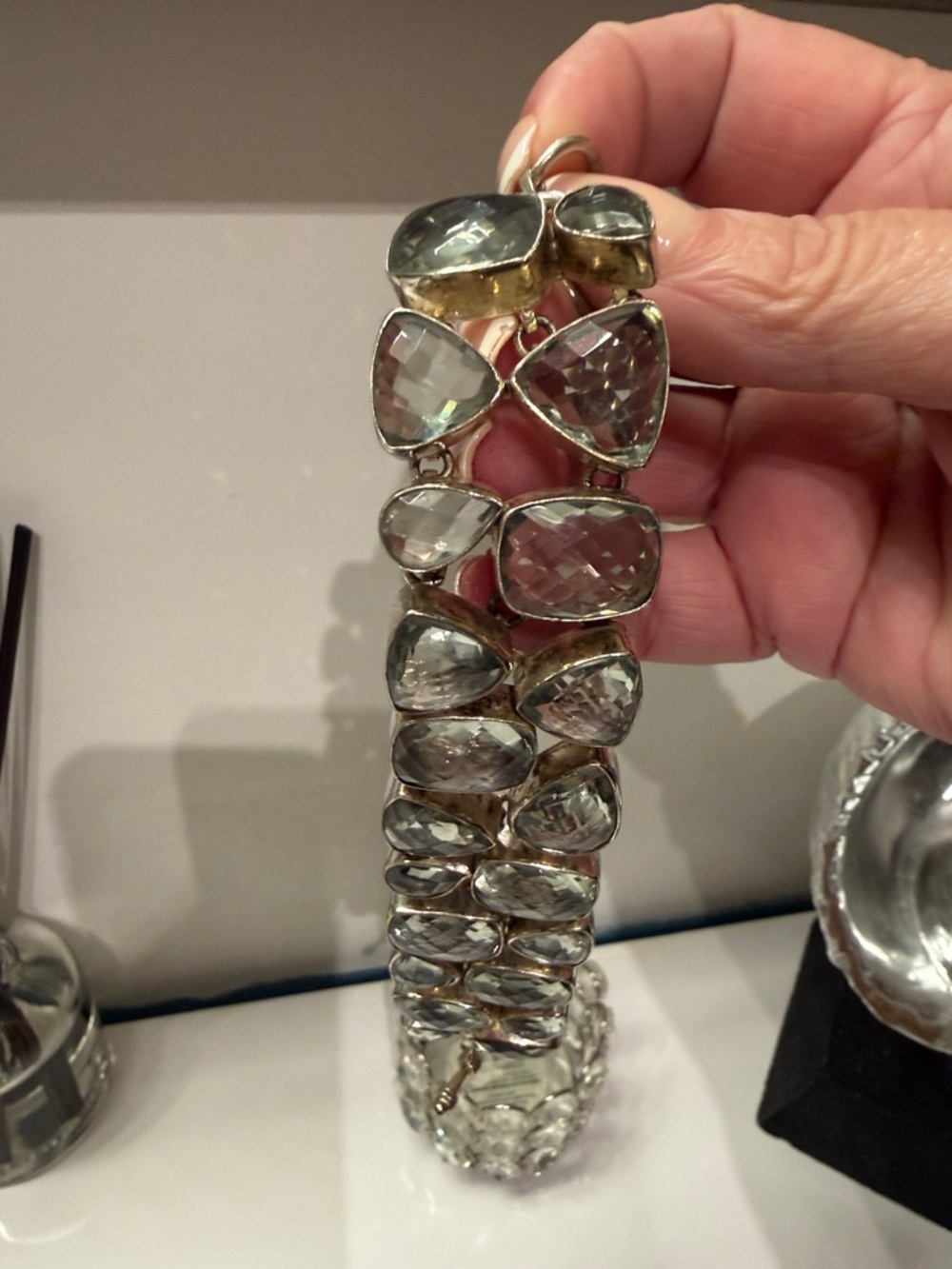 Green faceted Quartz  Crystal Statement Bracelet - Elegant Sterling Silver-Tone